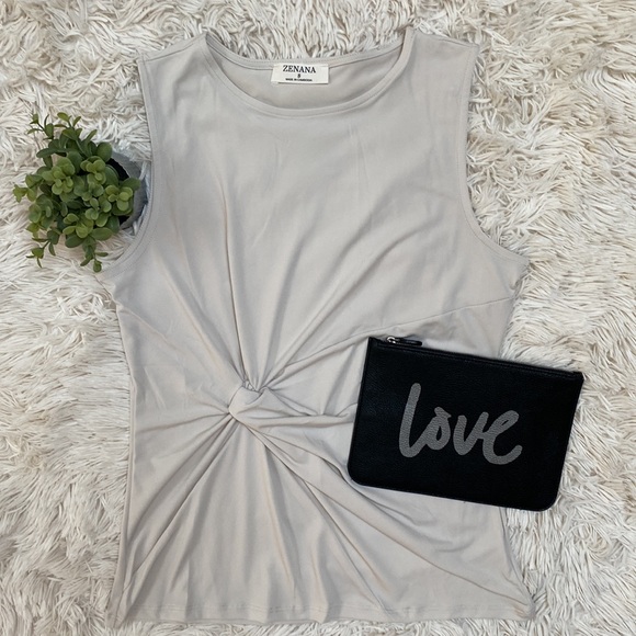 🎉HP🎉 Zenana Sleeveless Front Twist Hem Top 💗 Beige - Picture 2 of 12